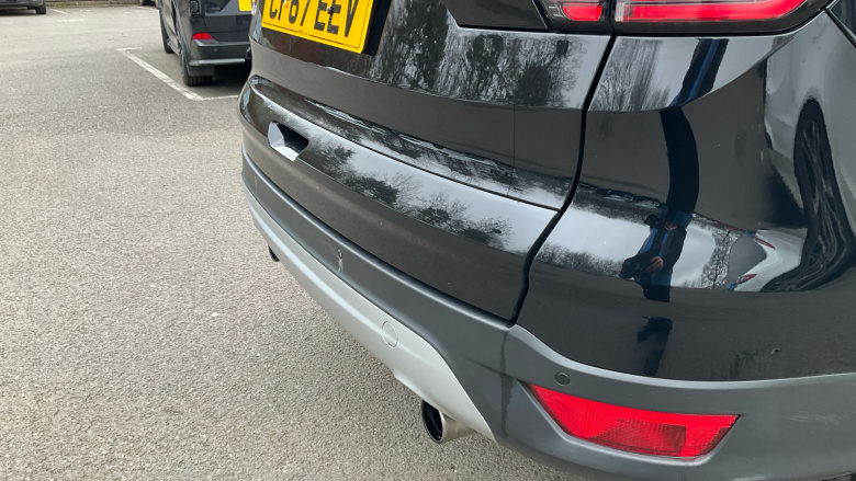 Ford Kuga 1.5 TDCi Titanium 5dr 2WD Diesel Estate